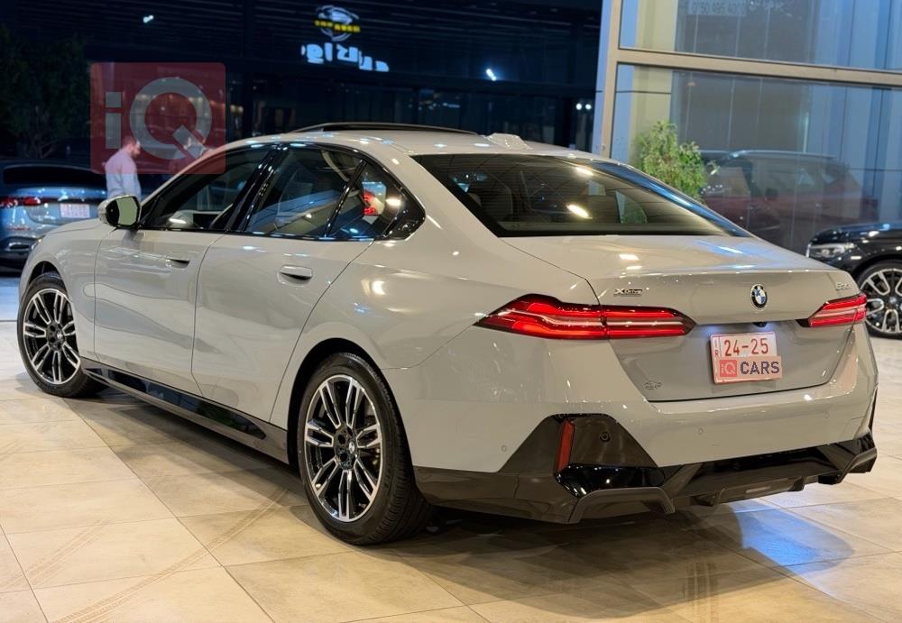 بي ام دبليو الفئة 5